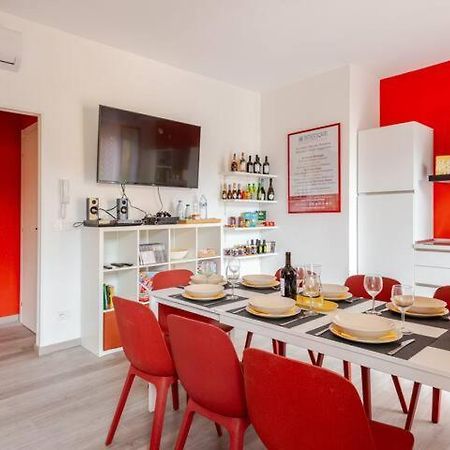 קיוזי Boutique Apartment Family מראה חיצוני תמונה
